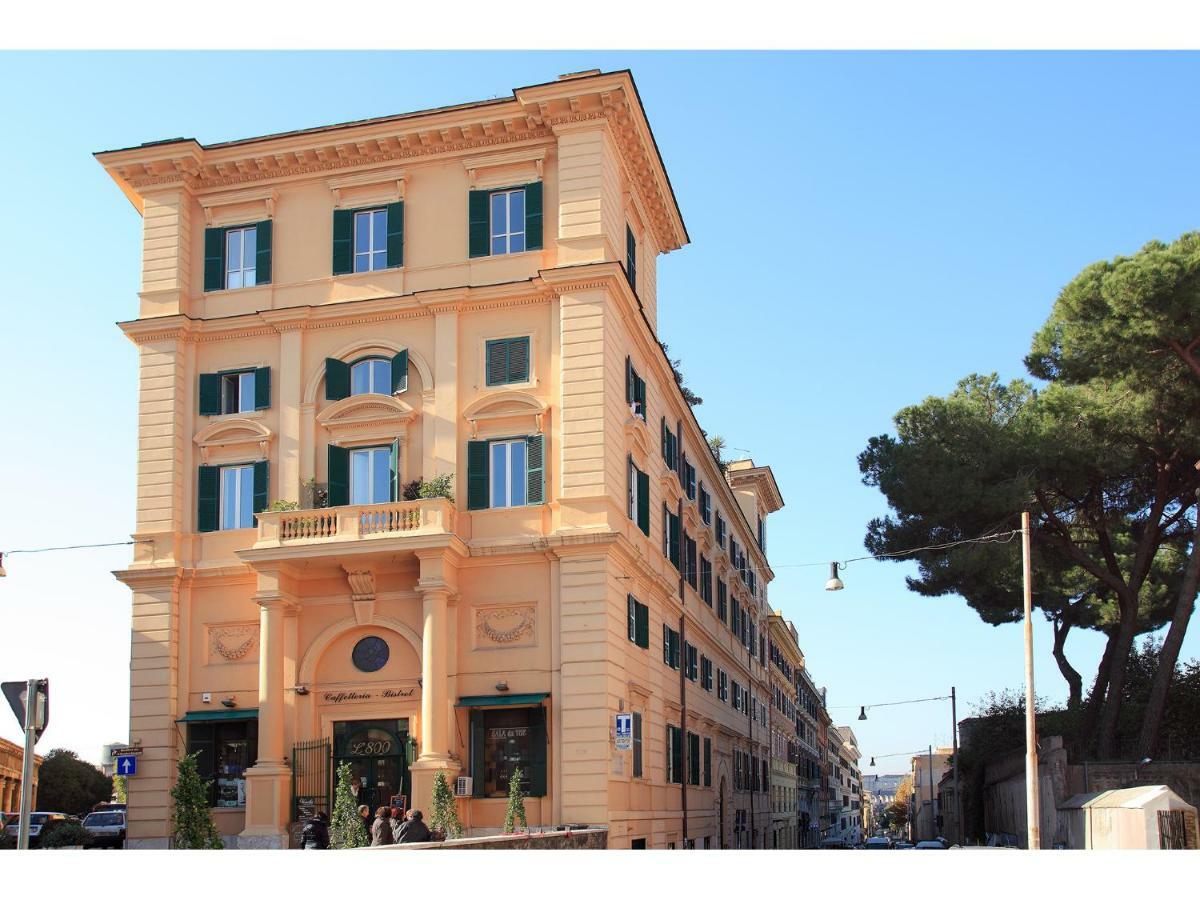 Appartamento D'Epoca Colosseo Art Gallery Rome Buitenkant foto